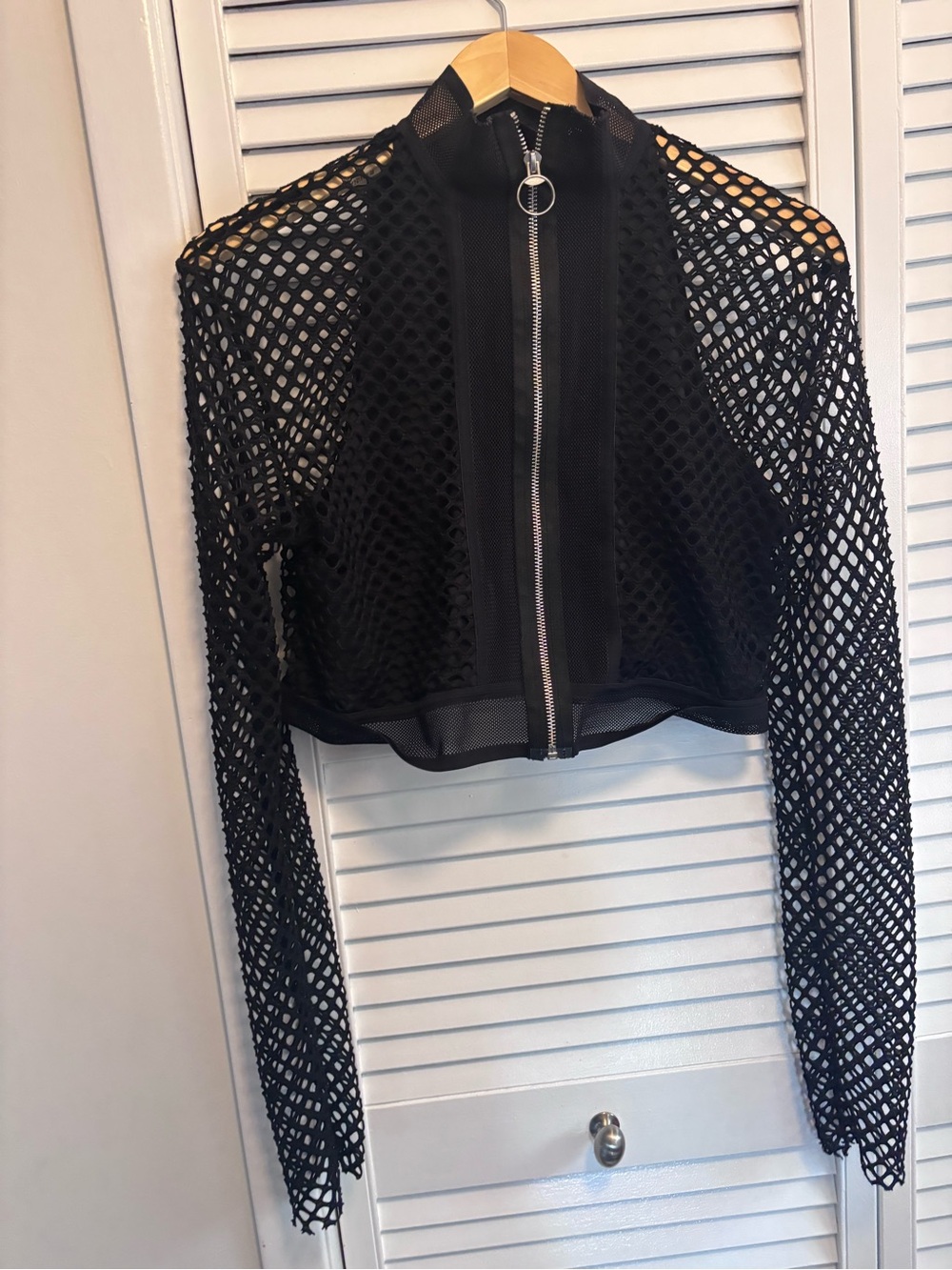 Black Mesh Zip-Front Cropped Jacket - Women's